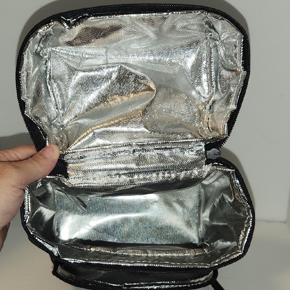 Adidas Lunch Bag - Picture 6 of 6